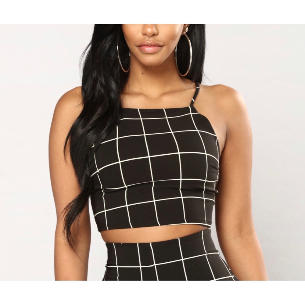Checkered Halter Top🖤